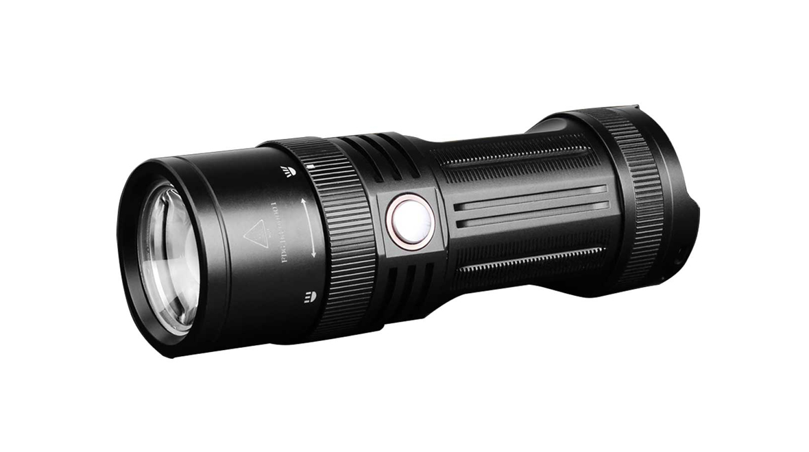 Zaostrovacia LED baterka Fenix FD45