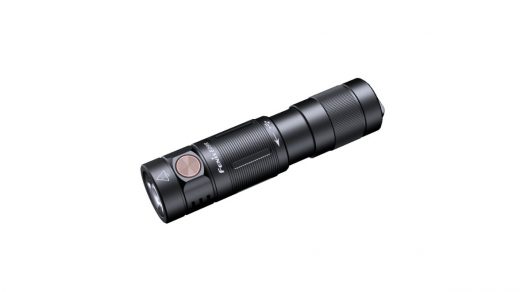 Náhľadový obrázok - Ideálnym svetelným parťákom na každodenné nosenie sa stáva Fenix E09R