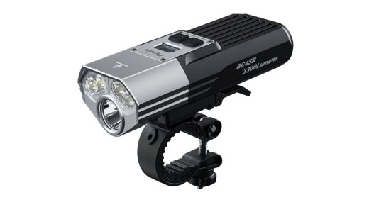 Náhledový obrázek - Cyklistické svietidlo Fenix BC45R disponuje diaľkovým a širokým reflektorom aj bezdrôtovým ovládaním
